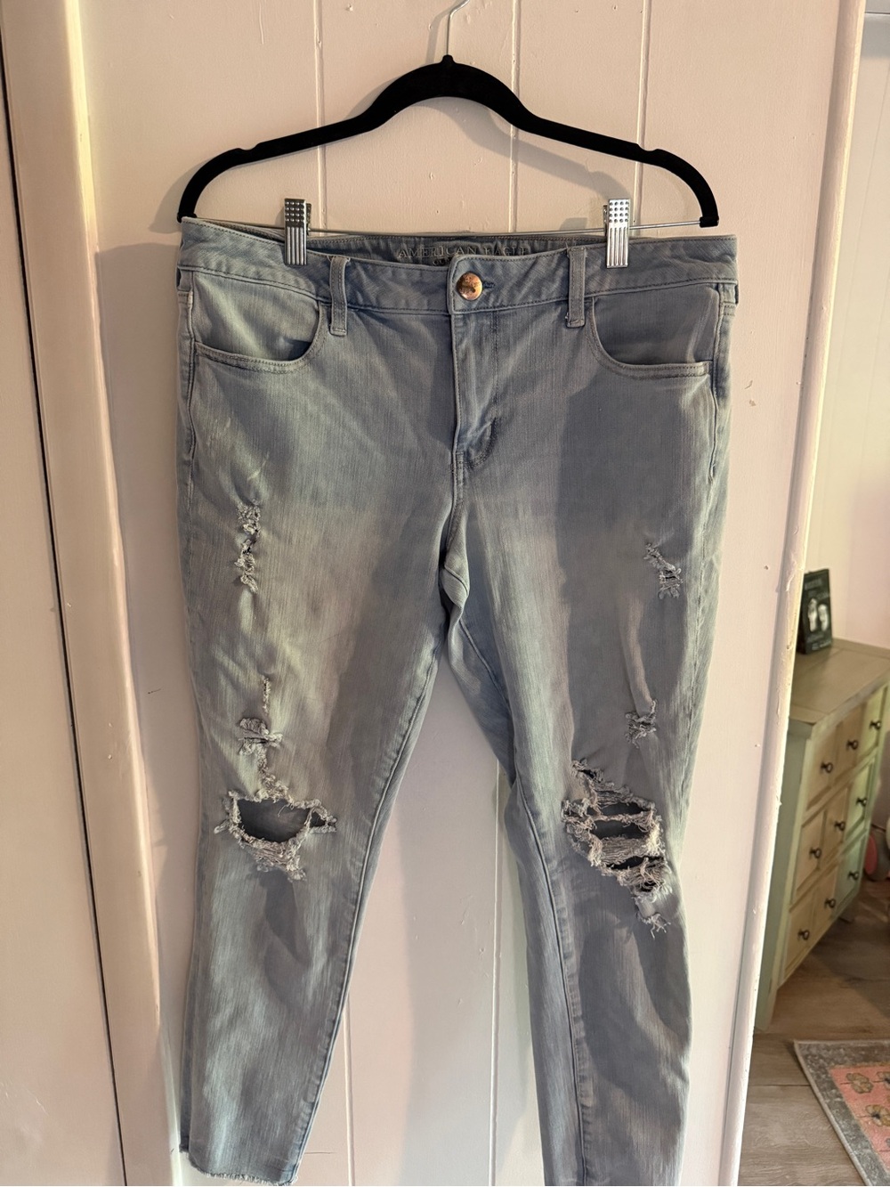 American Eagle Outfitters Skinny Distressed Jeans